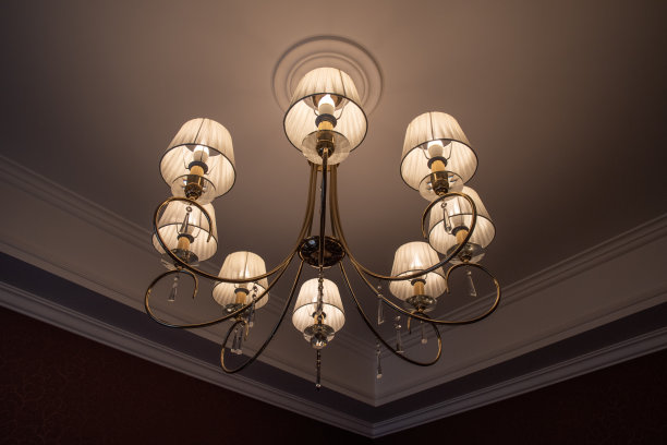 吊灯照片素材ID：353477880