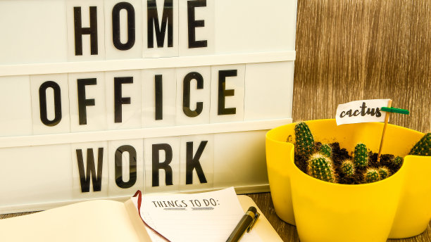 lightbox与文本内政部笔记本和笔仙人掌和待办事项清单使用笔记本和笔做列表与仙人掌和做与工作笔记本和笔做列表与仙人掌和做与工作笔记本笔记本图片下载