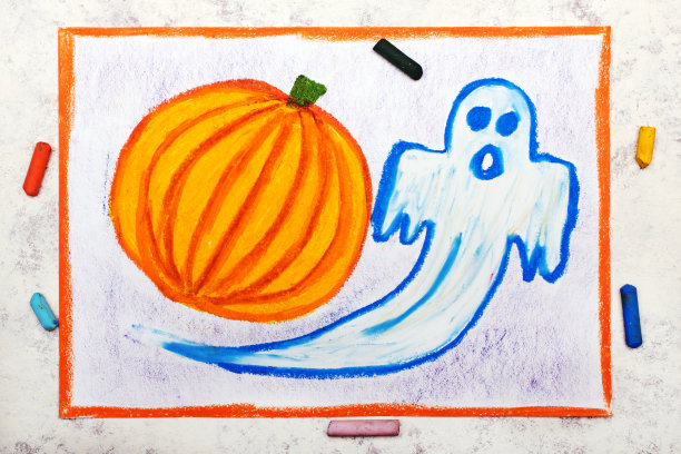 彩色手绘:万圣节南瓜和吓人的鬼魂。万圣节画在白色的背景图片下载