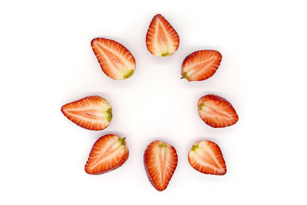 草莓片，草莓片和一半图片下载