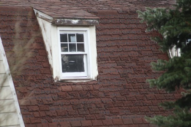 红色谷仓窗口图片下载