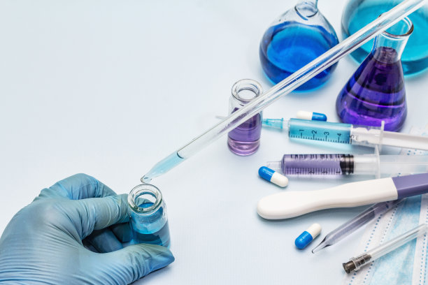 冠状病毒的实验室研究。全球大流行COVID-19、2019-nCoV、SARS-CoV-2图片下载