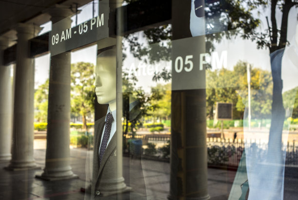 质量宵禁图片下载