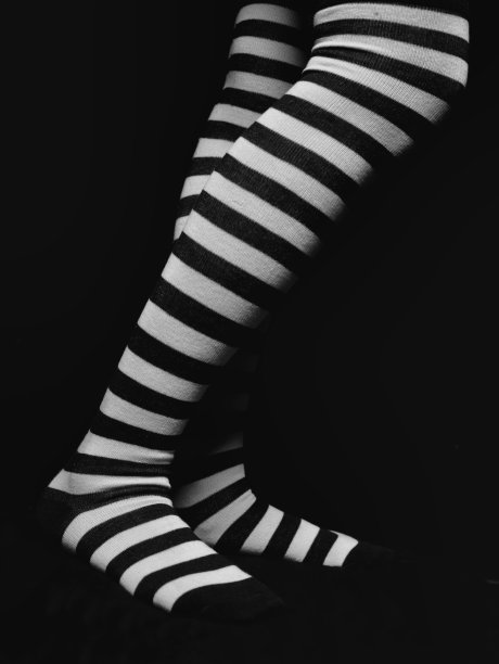 条纹女袜图片下载