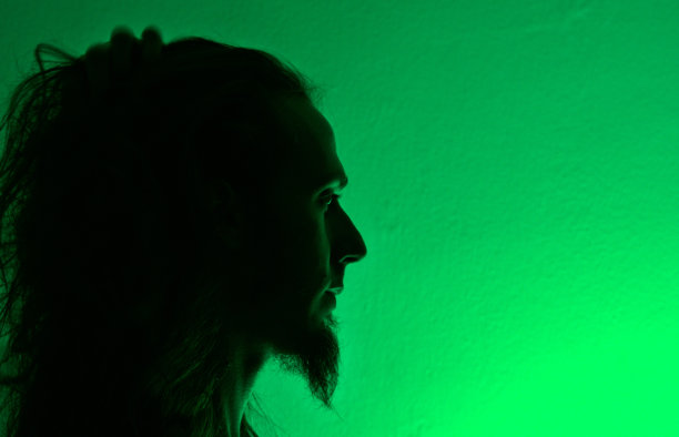 绿色自我图片下载