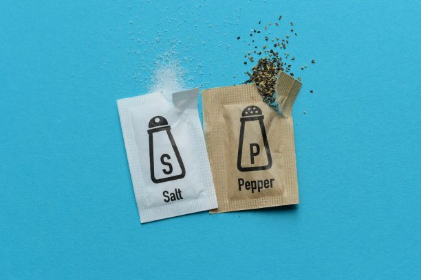 盐和胡椒图片下载