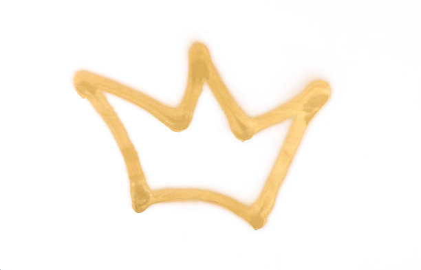 金色皇冠孤立在白色背景上图片下载