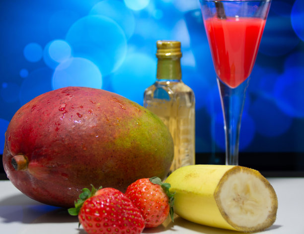 水果鸡尾酒图片下载