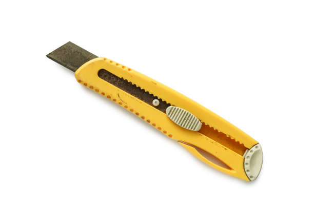 生锈的旧刀图片下载