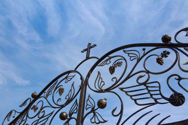 教堂铸铁门图片下载