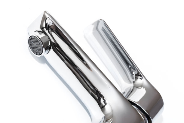 不锈钢水龙头隔离在白色背景图片下载