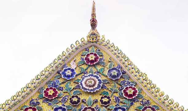 五颜六色的泰国装饰寺庙装饰图案屋顶山墙金泰风格寺庙图片下载