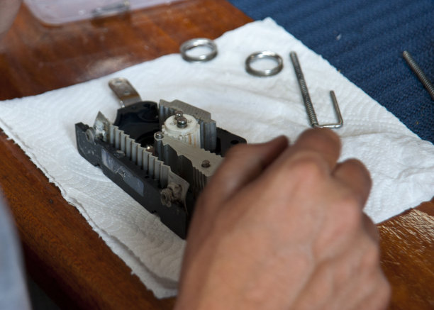 帆船绞车修理图片下载