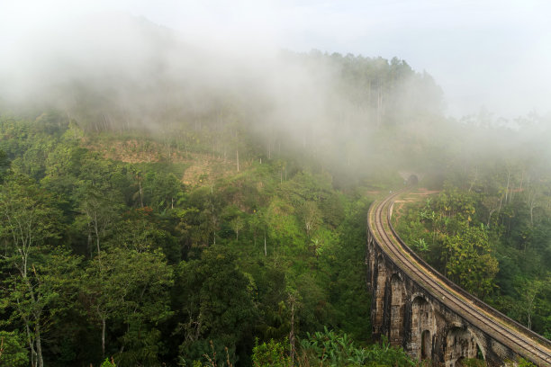 斯里兰卡的9座拱桥图片下载