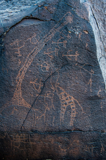 Abourma的洞穴壁画图片下载