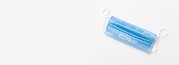 使用医用口罩，防止污染、病毒、流感和冠状病毒。图片下载