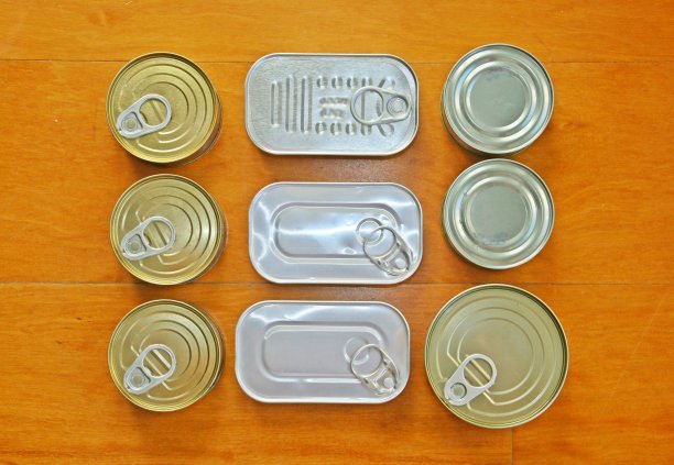 罐头食品。罐头食品。图片下载