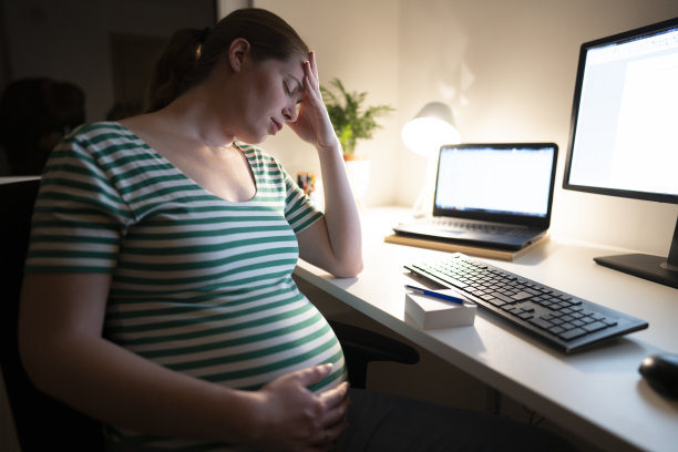 很难保持注意力集中图片下载