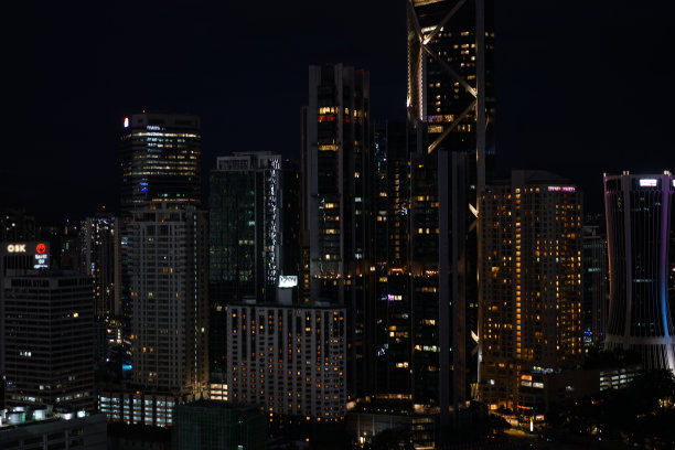 马来西亚吉隆坡天际线夜景图片下载