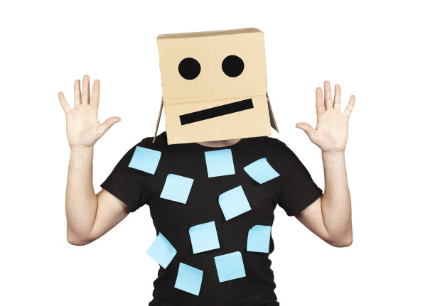 男子头戴滑稽盒子，屈服于业务问题图片下载