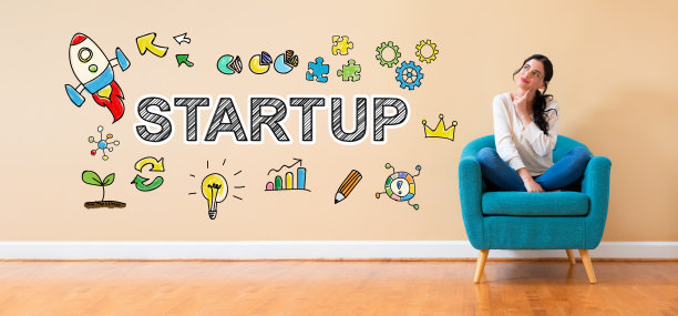 沉思的创业女性图片下载