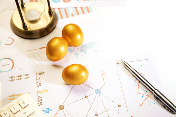 金融理财的数据分析和计算图片下载