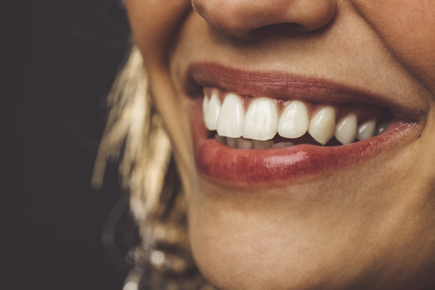 美丽的微笑图片下载