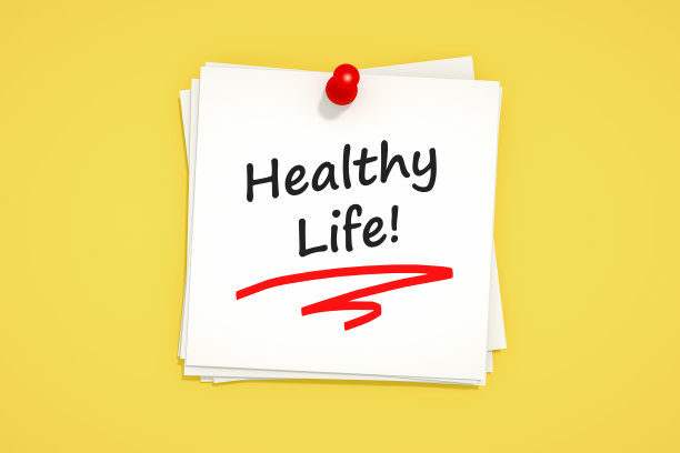 健康生活信息贴在白色粘性便条上图片下载