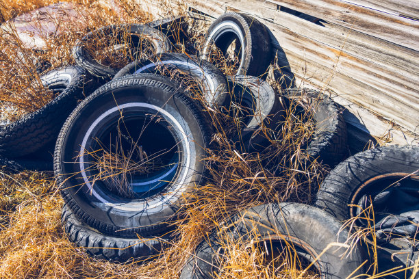 轮胎垃圾图片下载