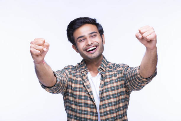 白色背景上的年轻人-库存图片图片下载