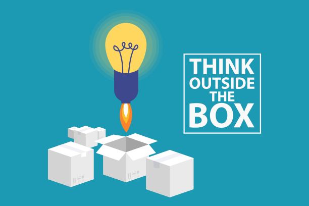 闪亮的灯泡，最初的想法，概念飞出一个盒子图片下载