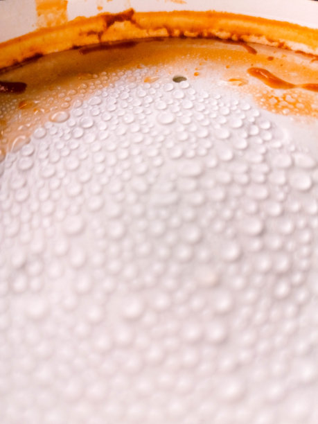 空的汤杯图片下载