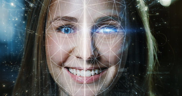未来和技术扫描的面孔，一个美丽的女人的面部识别和扫描的人。图片下载