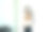 美丽的亚洲孕妇展示她的宝宝的超声波扫描打印与微笑的脸图片下载
