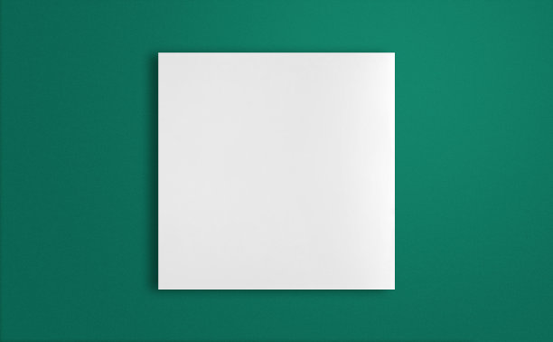 绿色背景上的空粘性图片下载