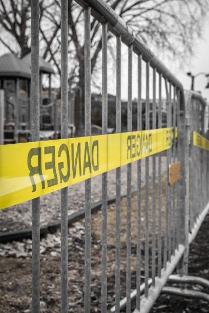 蒙特利尔封闭的游乐场。图片下载