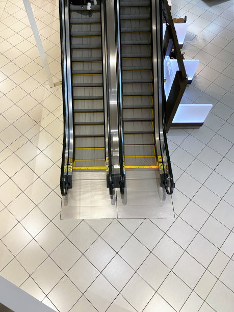 瓷砖地板的高角度视图图片下载