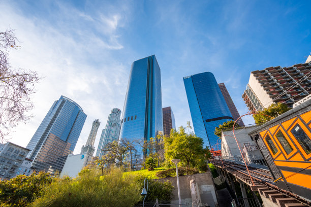 洛杉矶市中心的摩天大楼图片下载