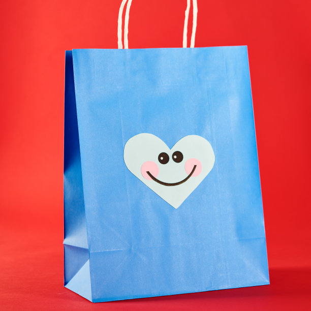 购物袋可爱的人物表情脸图片下载