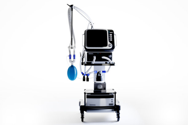 医用呼吸机用于白色背景下肺部的机械通气图片下载