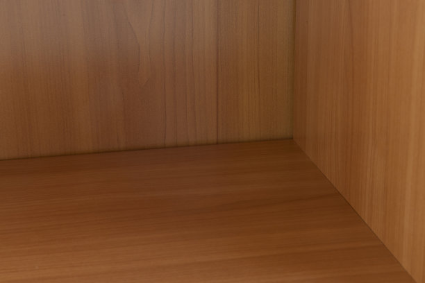 橱柜架上木质材料表面、角落几何形状抽象棕色背景纹理图片下载