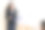 女企业家展示工作成果图片下载