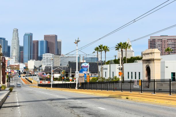 空荡荡的街道上图片下载