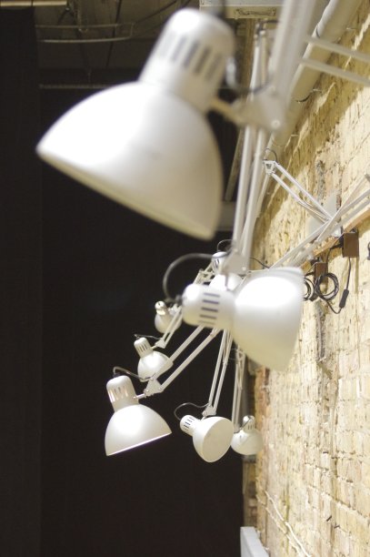 现代挂灯图片下载