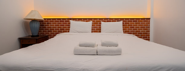 卧室里的特瑞床图片下载