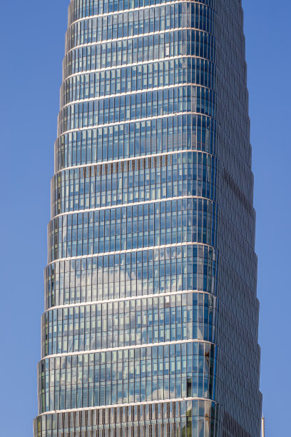 商业区的现代摩天大楼玻璃墙图片下载