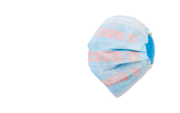 nti病毒防护口罩是当今世界预防COVID-19冠状病毒流感的标准，蓝色背景上的灰尘，白色背景分离技术。Clipingpart图片下载
