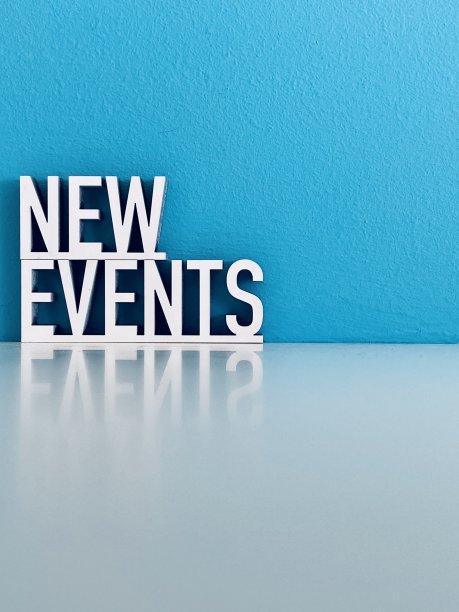 蓝色背景上的新事件文本图片下载