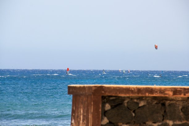 从El Medano的M咖啡馆观看图片下载