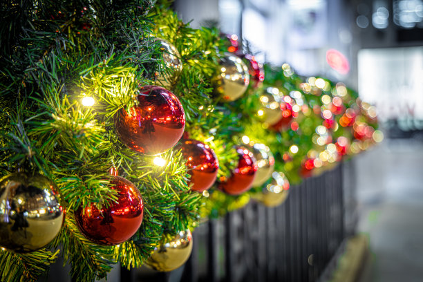伦敦邦德街的圣诞装饰图片下载